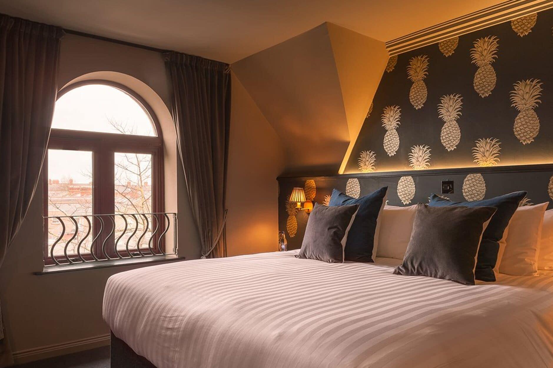House Belfast Hotel Екстериор снимка