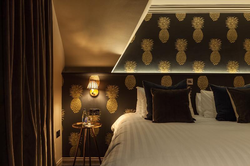 House Belfast Hotel Екстериор снимка